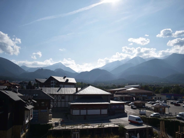 Двустаен апартамент в Банско - 75 кв.м за 1107 €/кв.м - Снимка #1