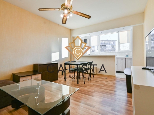 Дава се под наем Двустаен апартамент в София, Полигона - 48 кв.м за 597.21 € - Снимка #1