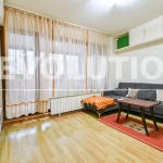 Дава се под наем Тристаен апартамент в София, Витоша - 77 кв.м за 847.62 € - Снимка #1