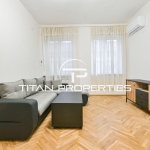 Дава се под наем Двустаен апартамент в София, Център - 68 кв.м за 897.6 € - Снимка #1