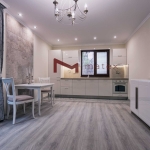 Двустаен апартамент в Варна, Червен площад - 60 кв.м за 4667 €/кв.м - Снимка #1