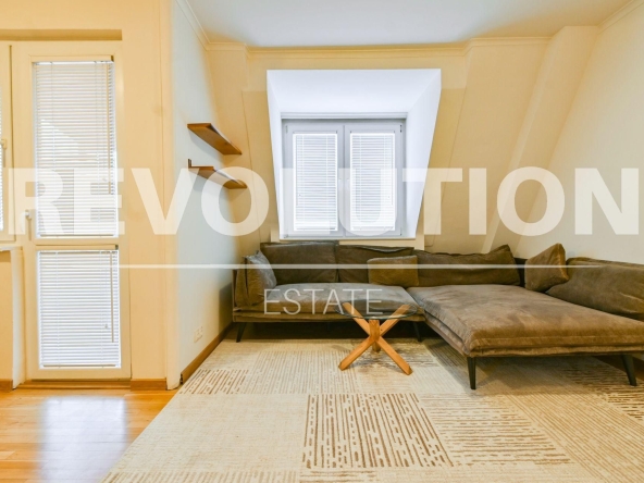 Дава се под наем Двустаен апартамент в София, Младост 4 - 70 кв.м за 698.19 € - Снимка #1