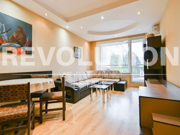 Дава се под наем Двустаен апартамент в София, Надежда 1 - 74 кв.м за 613 € - Снимка #1