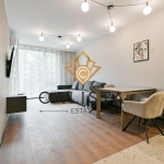 Дава се под наем Тристаен апартамент в София, Студентски град - 105 кв.м за 1046.01 € - Снимка #1