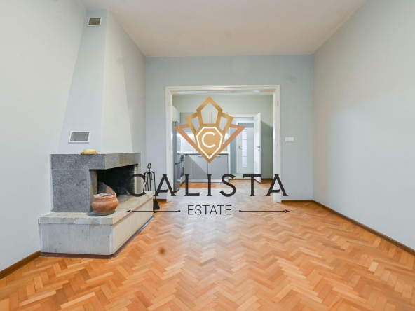 Дава се под наем Двустаен апартамент в София, Център - 70 кв.м за 756.84 € - Снимка #1
