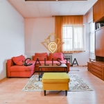 Дава се под наем Двустаен апартамент в София, Център - 65 кв.м за 647.19 € - Снимка #1