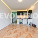 Тристаен апартамент в София, Гео Милев - 85 кв.м за 1776 €/кв.м - Снимка #1