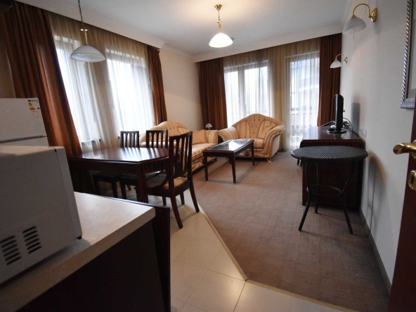 Двустаен апартамент в Банско - 83 кв.м за 1049 €/кв.м - Снимка #1