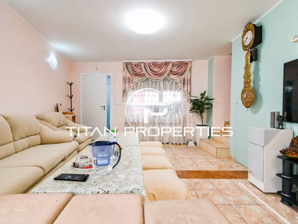 Къща в София, Надежда 2 - 168 кв.м за 1366 €/кв.м - Снимка #1