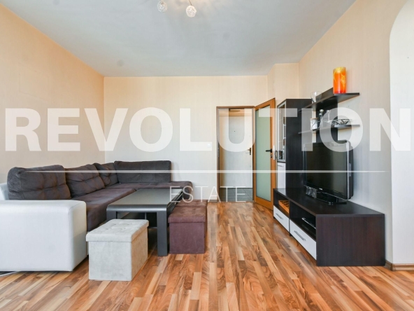 Дава се под наем Двустаен апартамент в София, Зона Б-18 - 80 кв.м за 613 € - Снимка #1