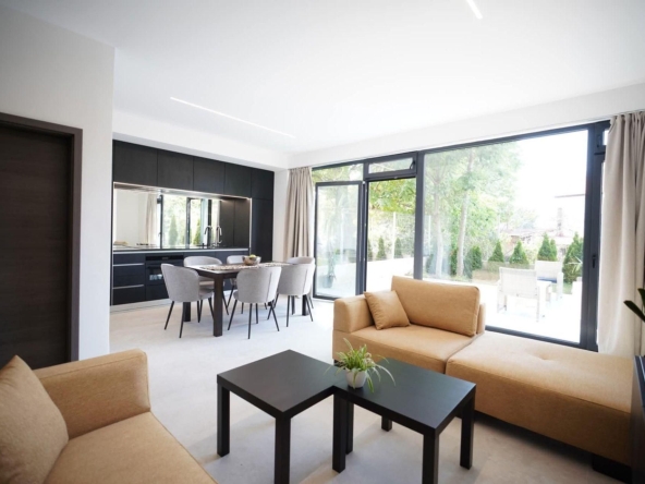 Дава се под наем Мезонет в София, Горубляне - 150 кв.м за 1600 € - Снимка #1