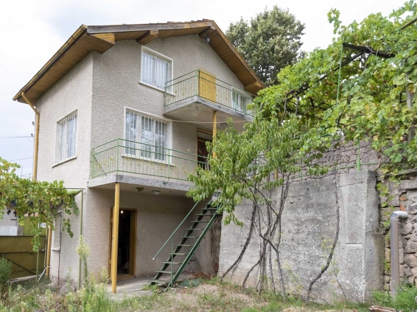 Къща в с. Розово, Област Пазарджик - 80 кв.м за 857 €/кв.м - Снимка #1