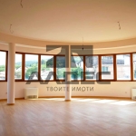Дава се под наем Тристаен апартамент в София, Симеоново - 190 кв.м за 2184.33 € - Снимка #1