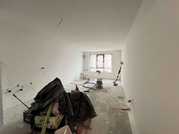 Тристаен апартамент в София, Люлин - център - 90 кв.м за 2634 €/кв.м - Снимка #1