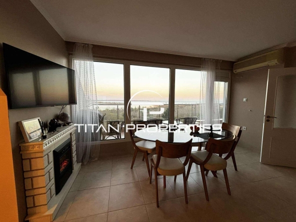 Тристаен апартамент в Бургас, Лазур - 104 кв.м за 1471 €/кв.м - Снимка #1