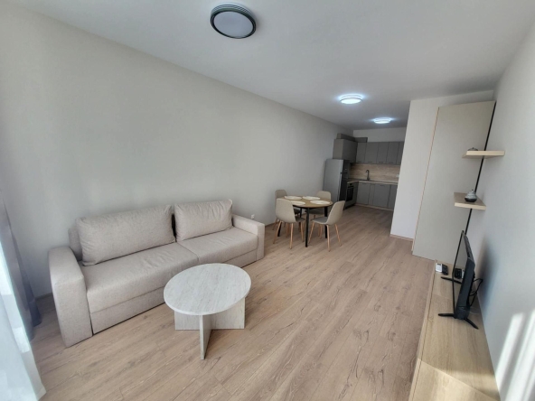 Дава се под наем Двустаен апартамент в София, Сердика - 60 кв.м за 718.08 € - Снимка #1