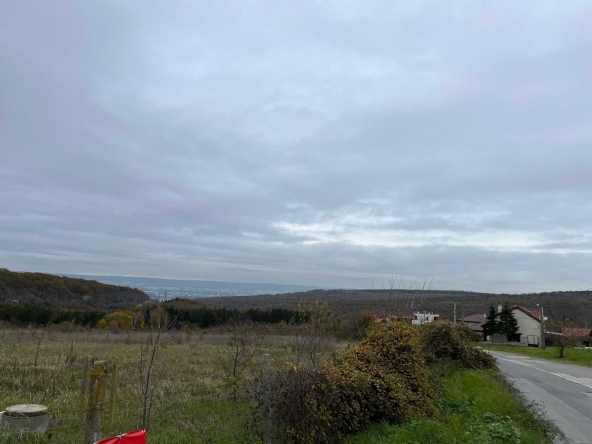 Парцел в с. Звездица, Област Варна - 642 кв.м за 94 €/кв.м - Снимка #1