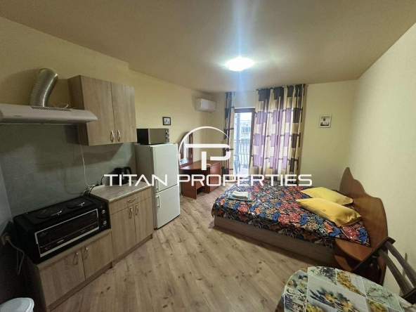 Дава се под наем Едностаен апартамент в к.к. Св.Св. Константин и Елена - 40 кв.м за 398.82 € - Снимка #1