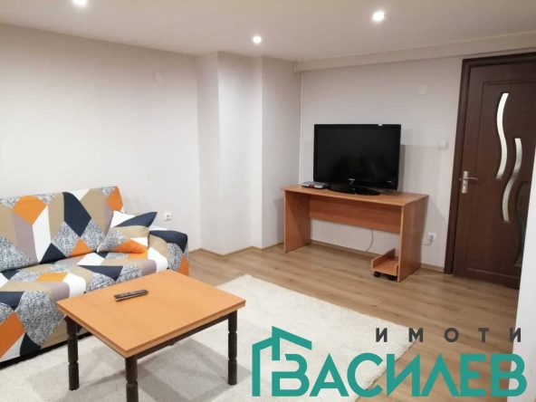 Дава се под наем Двустаен апартамент в София, Център - 55 кв.м за 478.38 € - Снимка #1