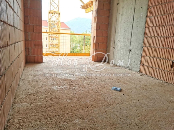 Тристаен апартамент в София, Обеля 2 - 97 кв.м за 1238 €/кв.м - Снимка #1