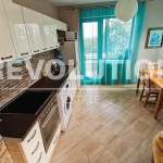 Дава се под наем Двустаен апартамент в Варна, м-т Евксиноград - 60 кв.м за 500 € - Снимка #1