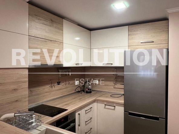 Дава се под наем Двустаен апартамент в Варна, Галата - 65 кв.м за 500 € - Снимка #1