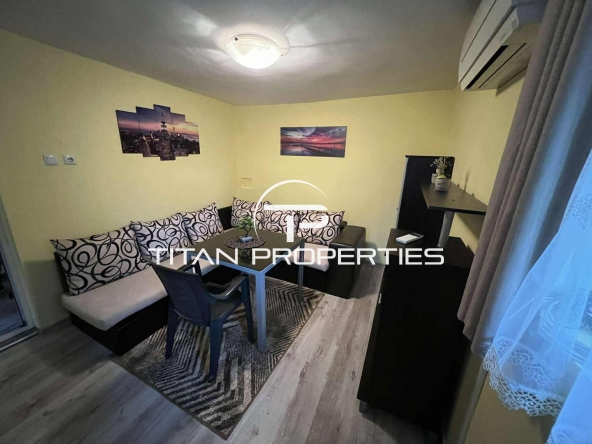 Дава се под наем Етаж от къща в Варна, Цветен квартал - 68 кв.м за 468.69 € - Снимка #1