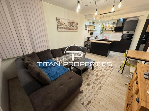 Дава се под наем Двустаен апартамент в Варна, Бриз - 70 кв.м за 797.64 € - Снимка #1