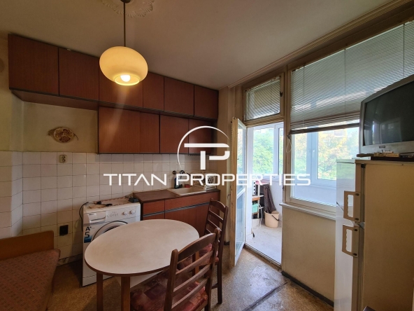 Тристаен апартамент в Пловдив, Южен - 100 кв.м за 1300 €/кв.м - Снимка #1