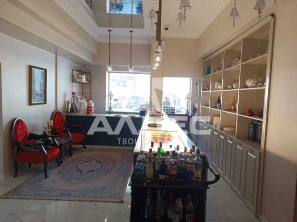 Дава се под наем Заведение в София, Център - 500 кв.м за 4987.29 € - Снимка #1