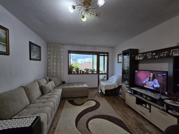Тристаен апартамент в София, Иван Вазов - 90 кв.м за 1334 €/кв.м - Снимка #1
