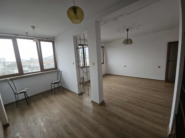 Двустаен апартамент в София, Оборище - 63 кв.м за 1747 €/кв.м - Снимка #1