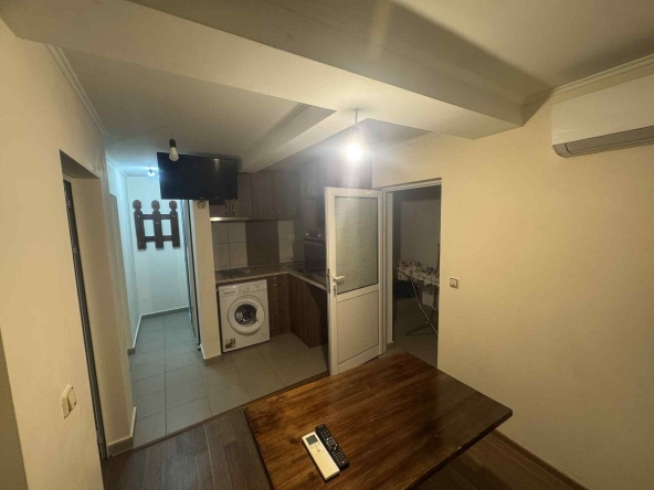 Дава се под наем Етаж от къща в Банкя - 55 кв.м за 434 € - Снимка #1