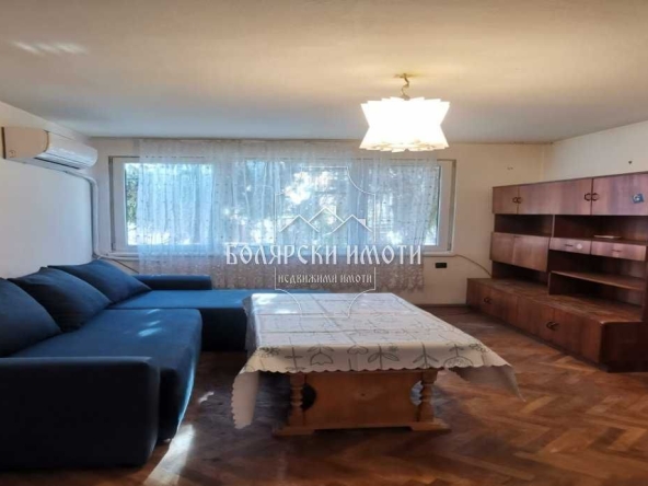 Дава се под наем Двустаен апартамент в Велико Търново, Акация - 60 кв.м за 204 € - Снимка #1