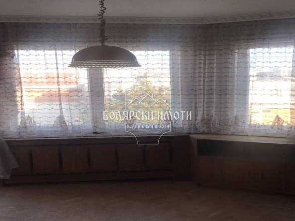 Многостаен апартамент в Велико Търново, Бузлуджа - 129 кв.м за 611 €/кв.м - Снимка #1