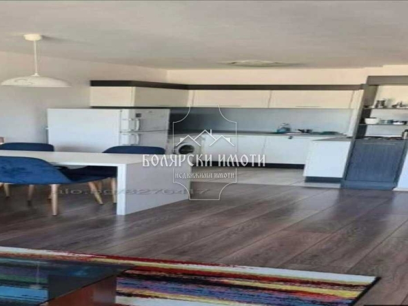 Дава се под наем Двустаен апартамент в Велико Търново, Център - 68 кв.м за 357 € - Снимка #1