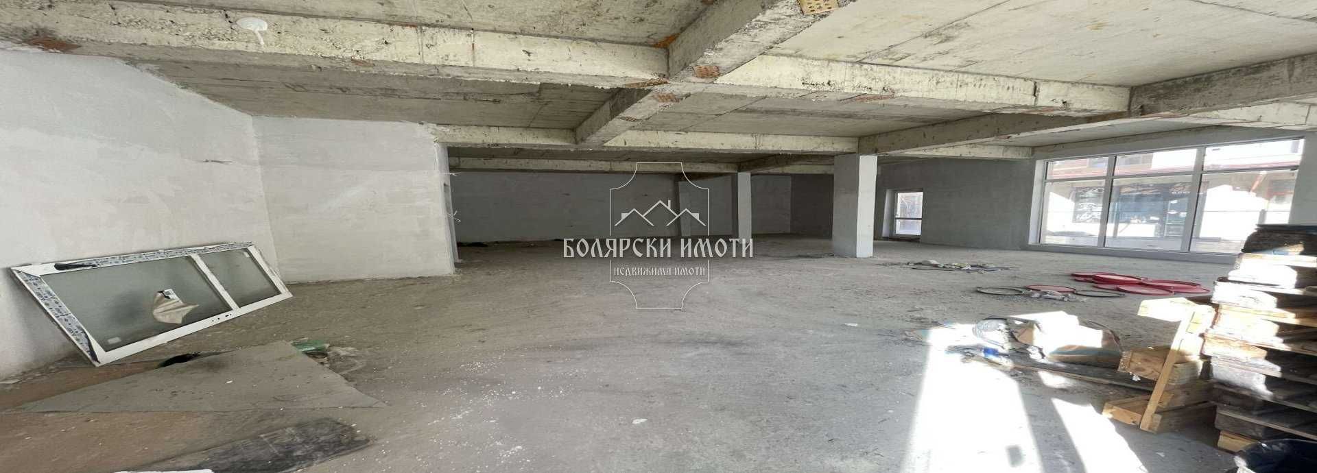 Магазин в Велико Търново, Бузлуджа - 160 кв.м за 991 €/кв.м - Снимка #1