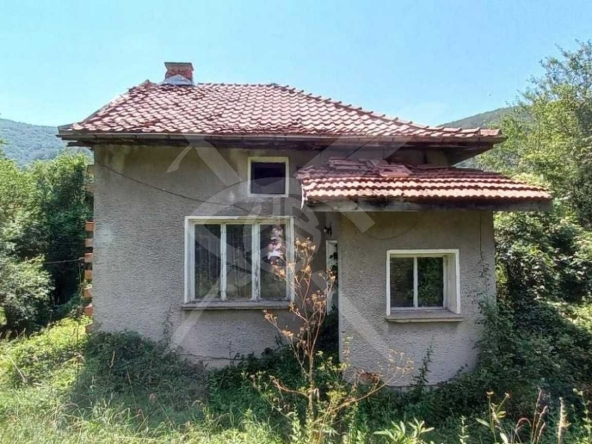 Къща в с. Гинци, Област София-област - 84 кв.м за 486 €/кв.м - Снимка #1