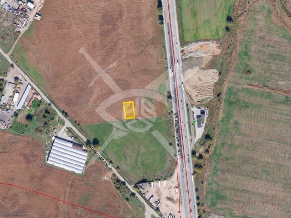 Парцел в София, Враждебна - 1000 кв.м за 80 €/кв.м - Снимка #1