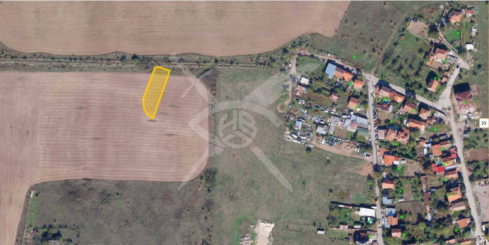 Парцел в София, Враждебна - 937 кв.м за 81 €/кв.м - Снимка #1