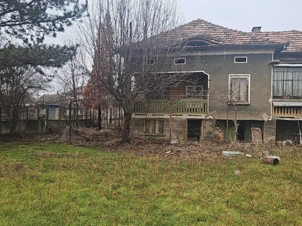 Къща в Мизия - 75 кв.м за 150 €/кв.м - Снимка #1