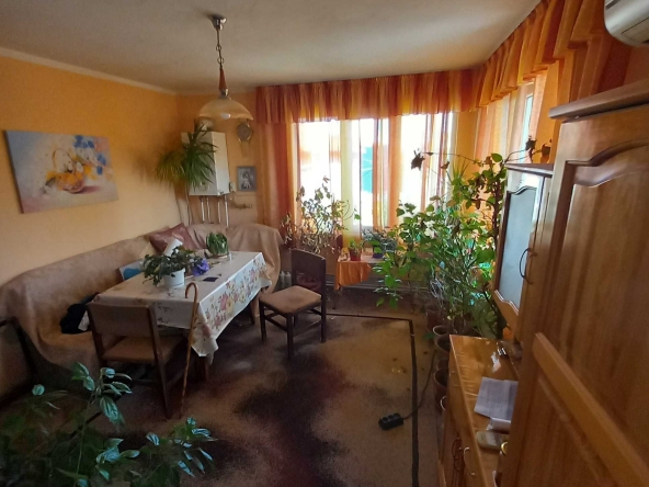 Мезонет в Разград, Житница - 208 кв.м за 785 €/кв.м - Снимка #1
