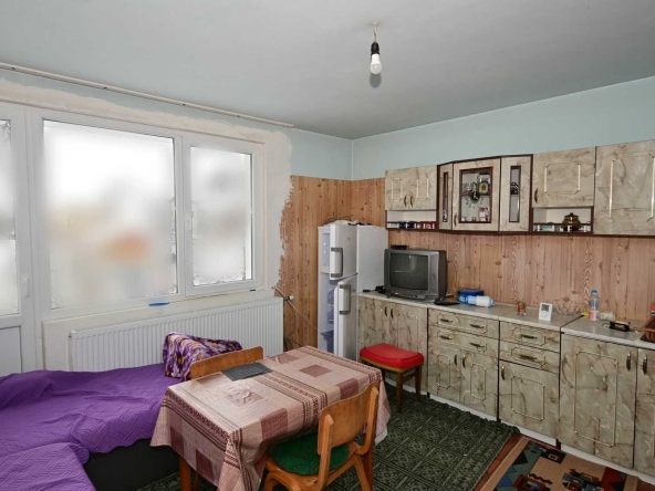 Къща в Радомир - 168 кв.м за 331 €/кв.м - Снимка #1