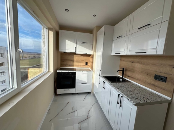 Двустаен апартамент в Радомир - 64 кв.м за 439 €/кв.м - Снимка #1