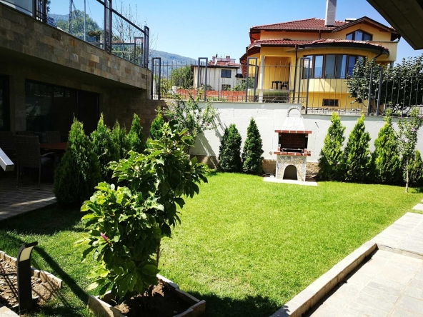 Дава се под наем Двустаен апартамент в София, Драгалевци - 53 кв.м за 725 € - Снимка #1