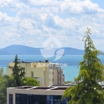 Двустаен апартамент в Бургас, Сарафово - 70 кв.м за 1243 €/кв.м - Снимка #1