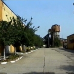 Дава се под наем Промишлена сграда в Харманли - 650 кв.м за 712.98 € - Снимка #1