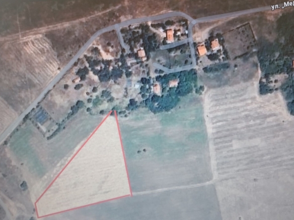 Парцел в с. Балша, Област София-град - 12 кв.м за 20000 €/кв.м - Снимка #1