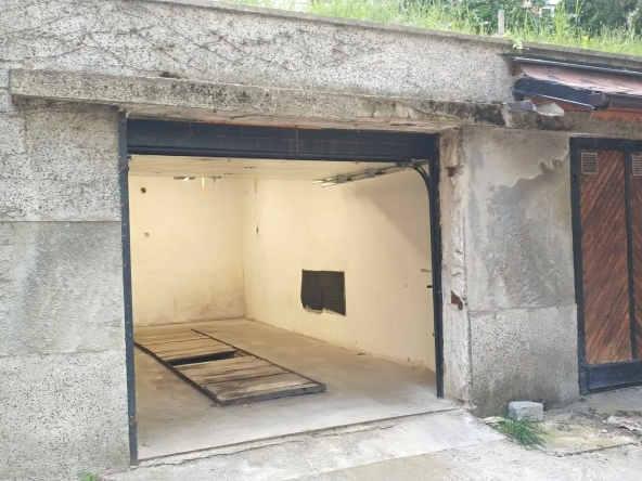 Гараж / Паркомясто в София, Лозенец - 22 кв.м за 1910 €/кв.м - Снимка #1