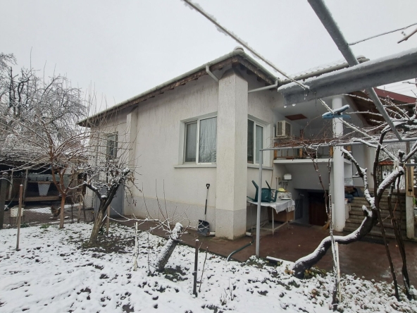 Къща в Русе, Родина 4 - 150 кв.м за 667 €/кв.м - Снимка #1